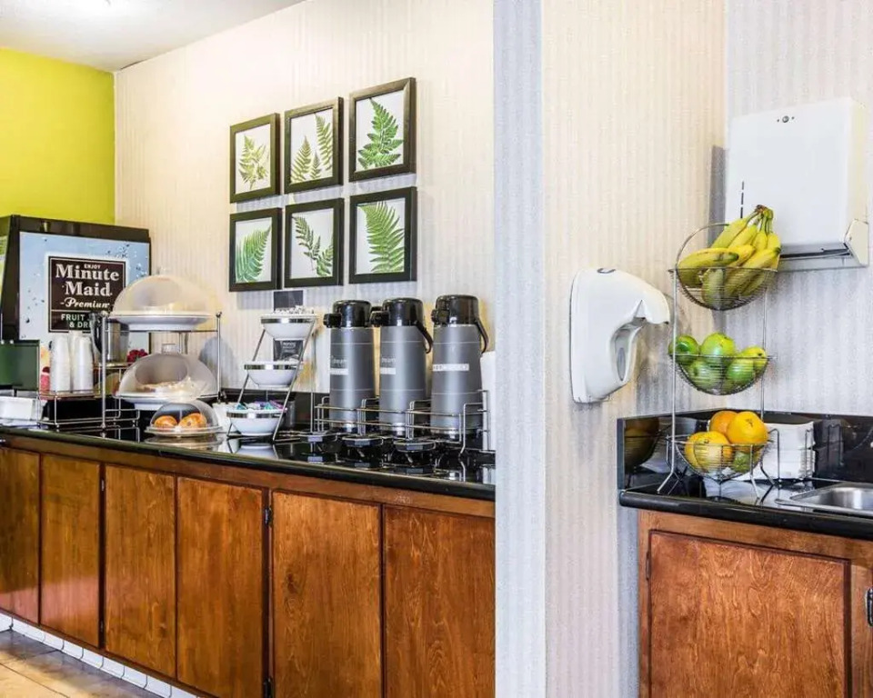 Sleep Inn & Suites Bakersfield North