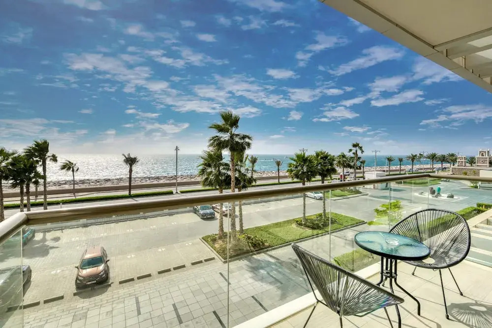 Maison Privee - The 8 Palm