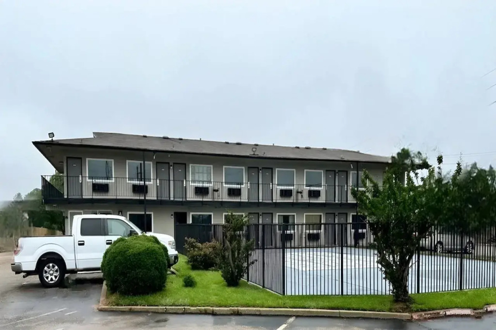 Motel 6 Texarkana