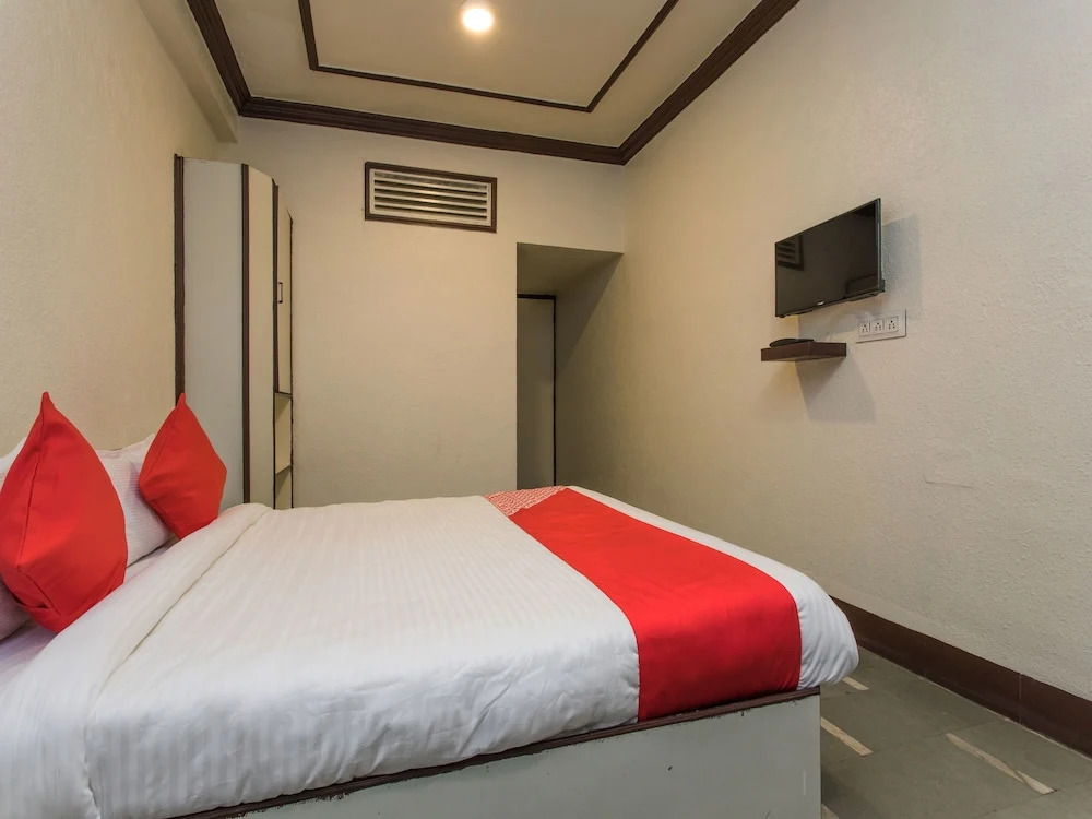 OYO 2760 Hotel Chanakya