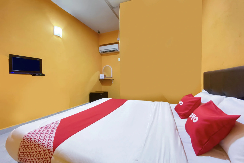 Coop Hotel Kangar