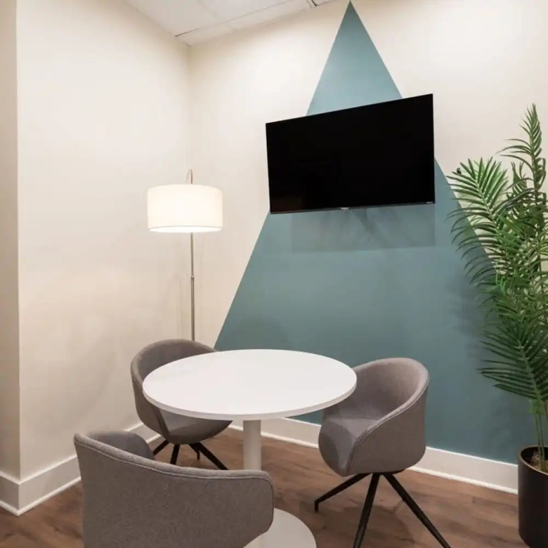 Sosuite 1BR Apt w W D Gym Lounge Park View