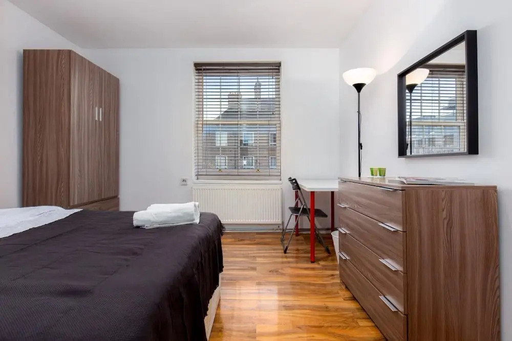 Saddler House Deluxe Guest Room