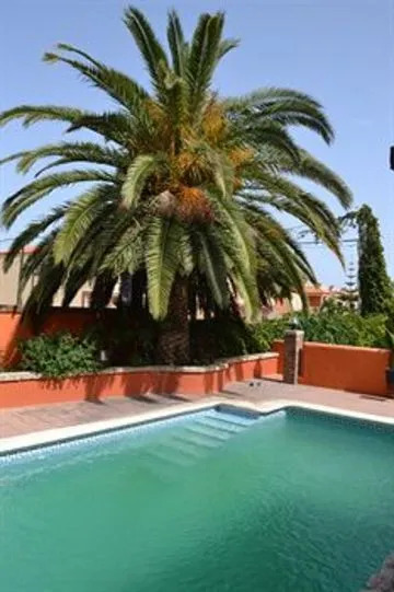 Surf Resort Hotel