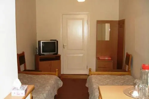 Hotel Mosh