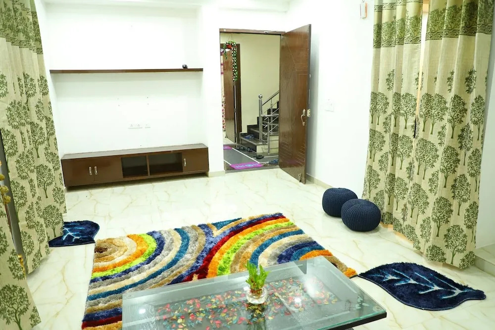 Excellent Property With Exellent Amenities You Would Love To Live In