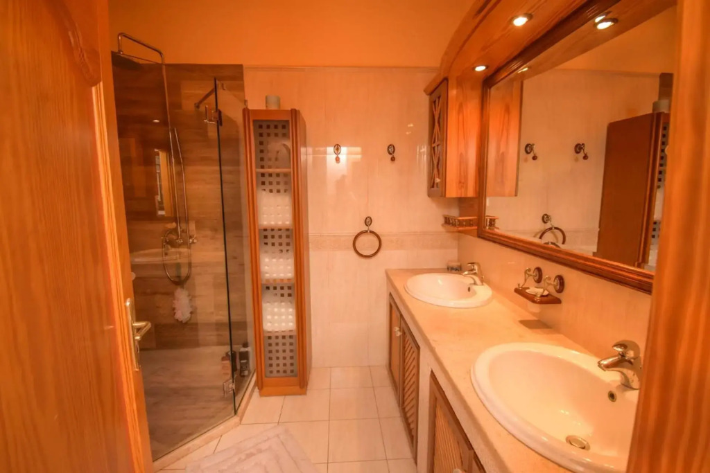 Marys Beachfront Villa