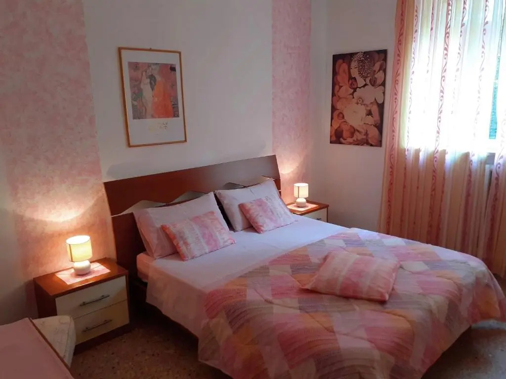 Saglia Apartments