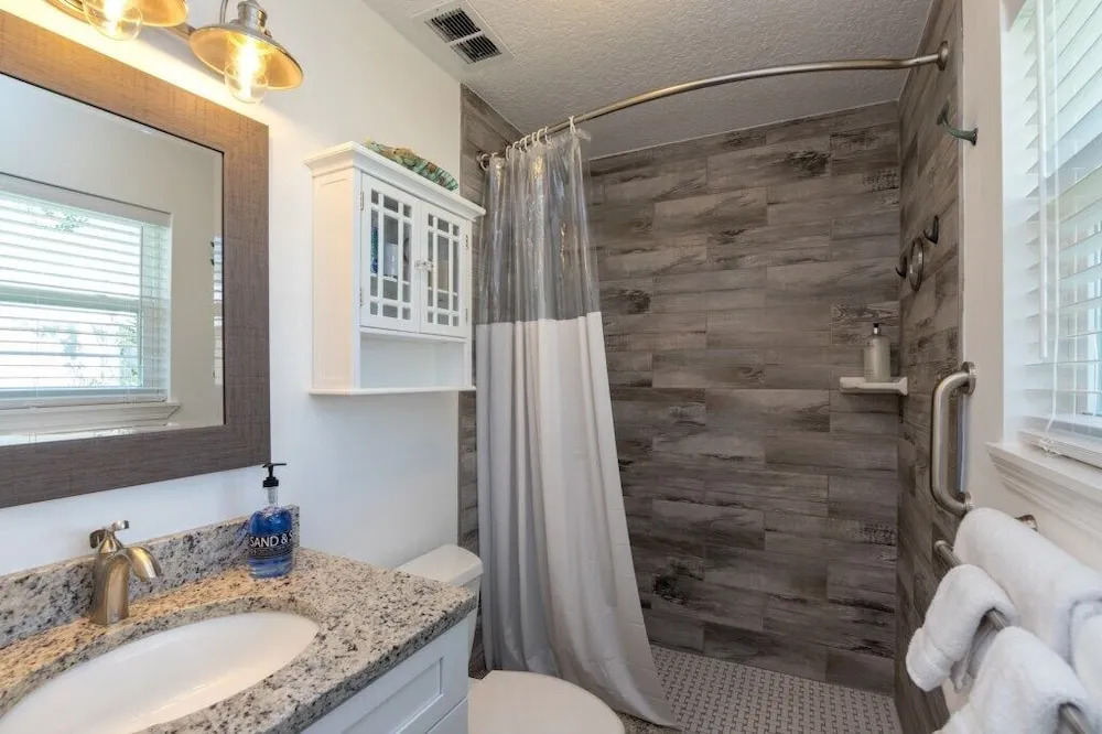 Island Oasis 5 Bedroom Home