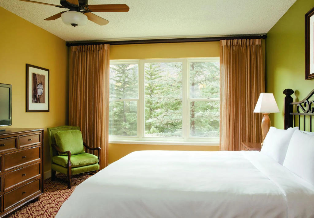 Marriotts StreamSide Evergreen at Vail