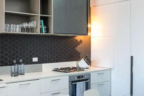 Magnificent Apartment + FREE car park near CBD