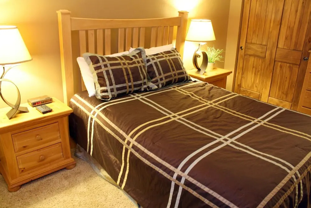 Park Place 104C 2 BR