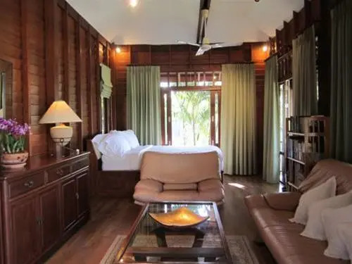 Santisook Villa