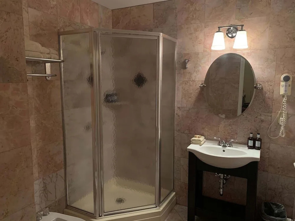 The Copperhood Retreat & Spa
