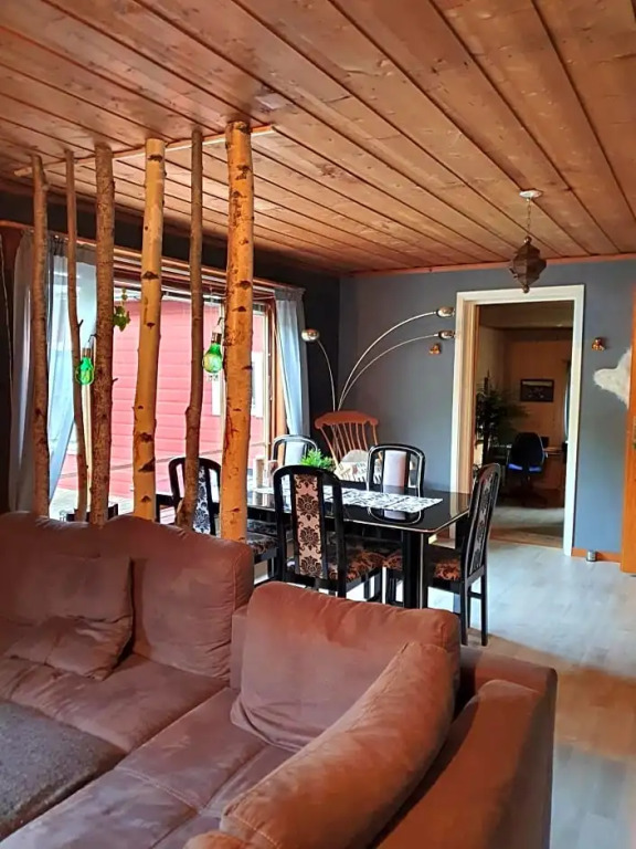 Schnieder's single room 1