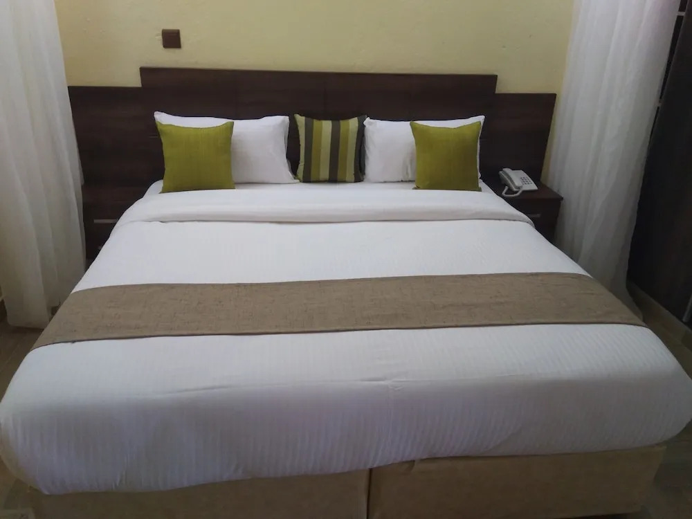 Enchula Resort