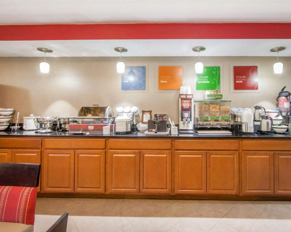 Comfort Inn at Royal Blue