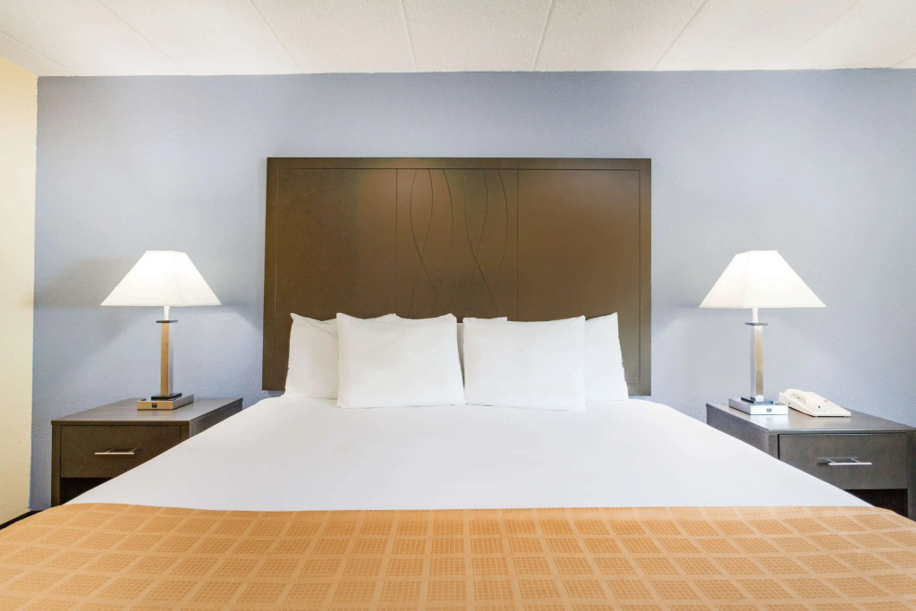 Days Inn by Wyndham Wilkes Barre