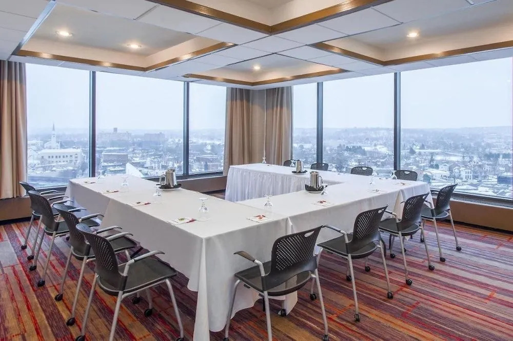 Dayton Vitality Hotel - Downtown