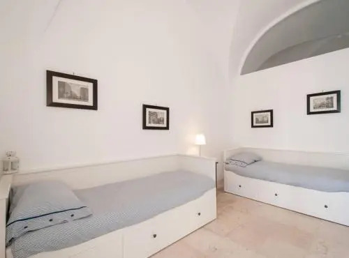 B&B Nòstos