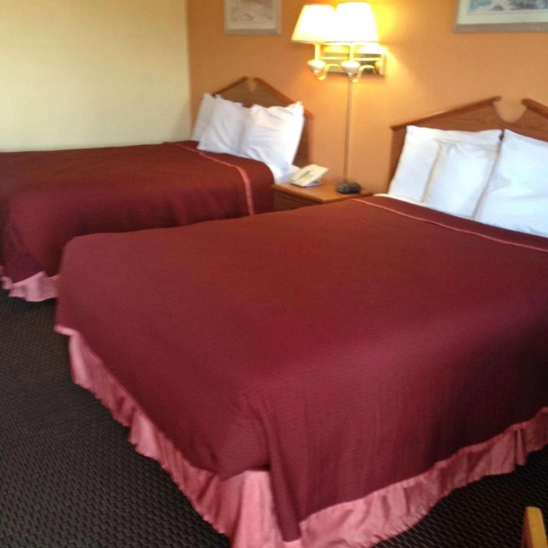 Americas Best Value Inn & Suites - Senatobia