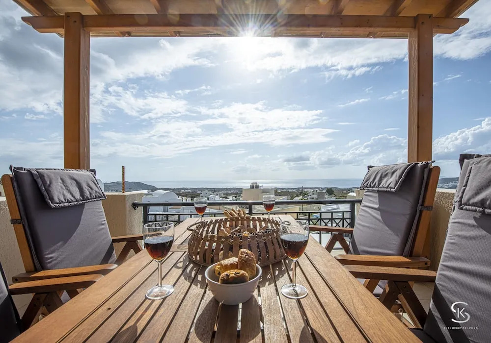 S&K Nayas Luxury Suite Santorini