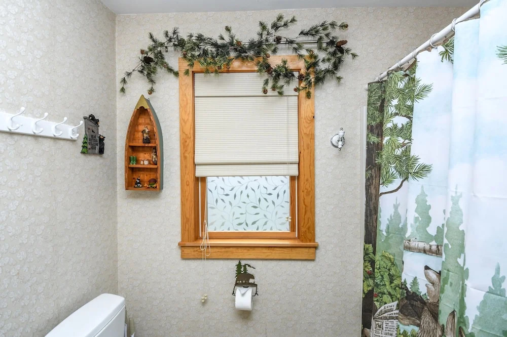 Bear's Den at Sunplace