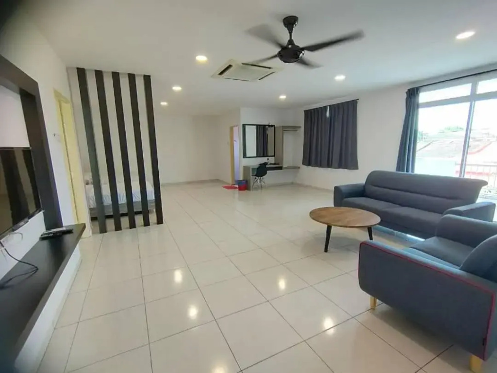 SWEET DREAM HOME 20PAX 3-Storey 5R5B SITIAWAN