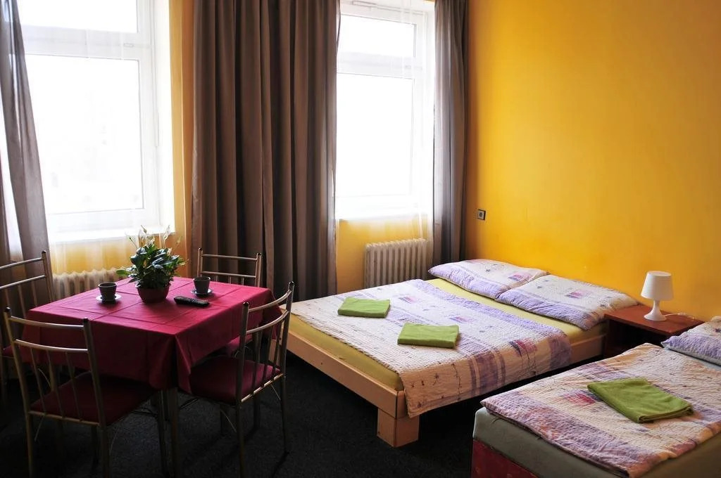 Hostel Alia