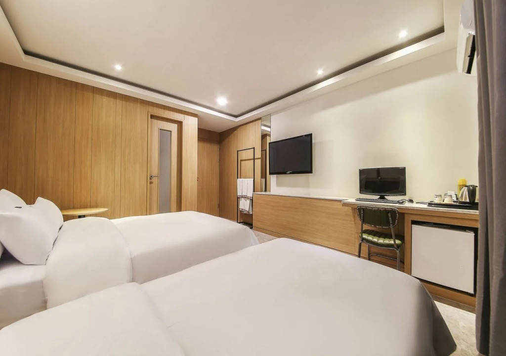 Pyeongtaek Moon Hotel