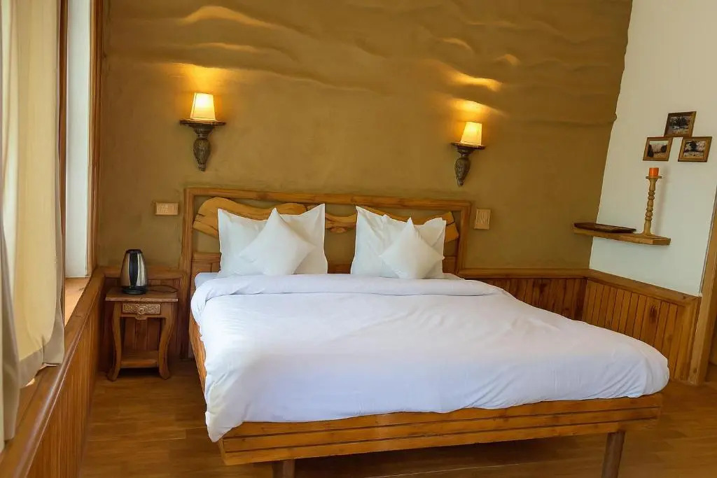 Beholden Stay & Cafe-Mountain View Boutique Stay in Old Manali