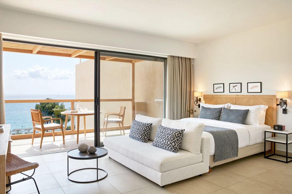 ELIVI Skiathos