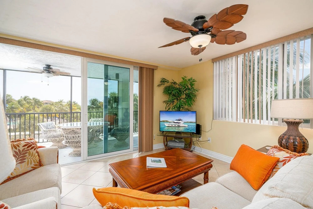 Gullwing 505 by Coastal Vacation Properties