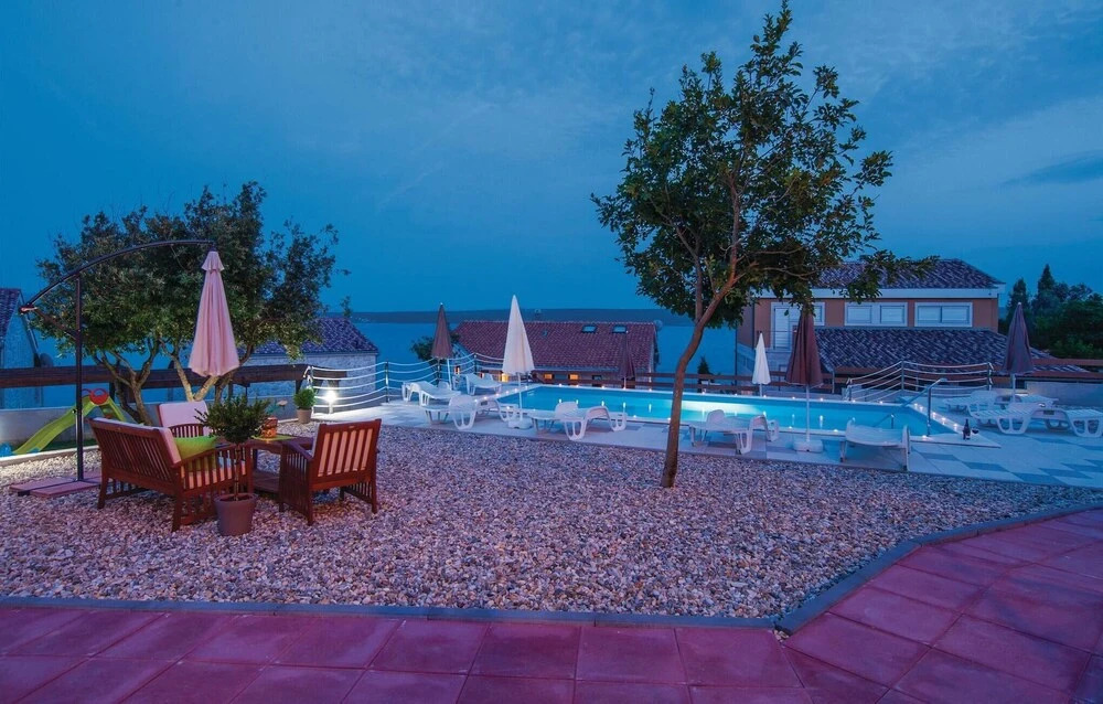 Nice Home in Posedarje With Wifi and 2 Bedrooms