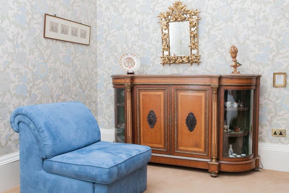 Quirky 2 Bedroom Property in West End