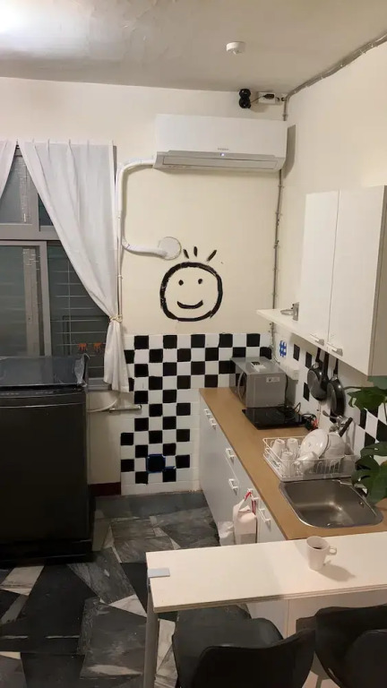 阿霞袂睏MAMAzzzzHostel