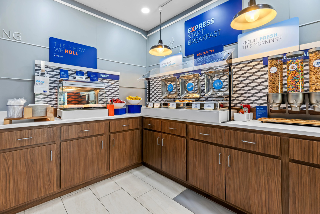 Holiday Inn Express Florence Northeast by IHG