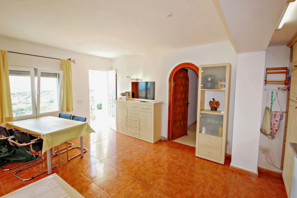 Los Llanos - sea view villa with private pool in Benissa