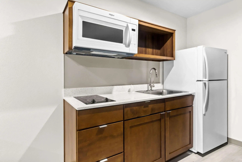 WoodSpring Suites South Houston Hobby