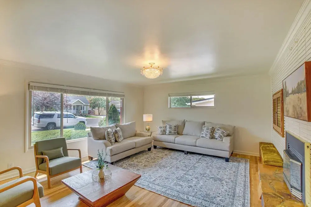 Walk to Downtown: Brigham City Family Home