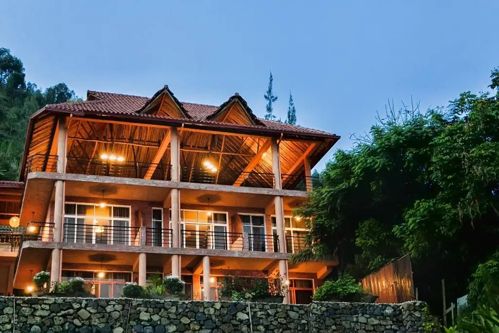 Hakuna Matata Lodge