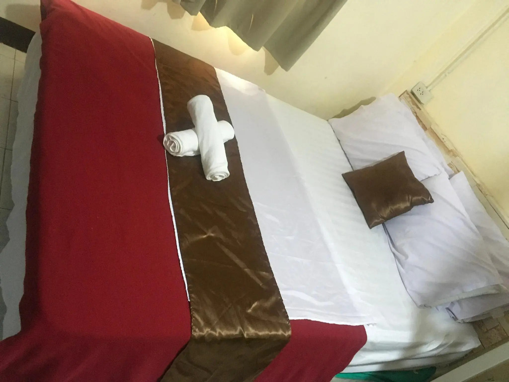 Hostel 24