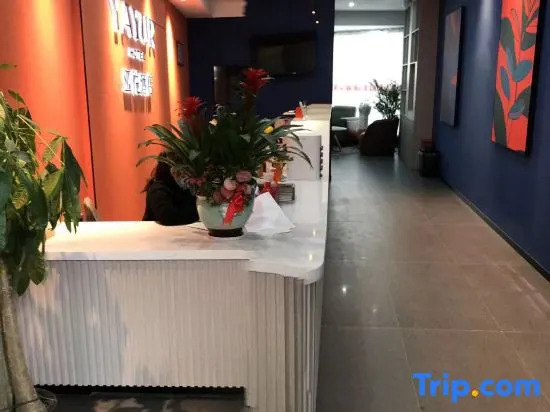 Yayue Hotel (Chenzhou Diyi Renmin Zhongxin Hospital Yuhou Street)