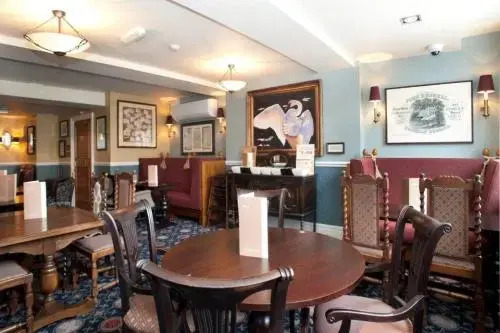 Eleven Palace Hotel