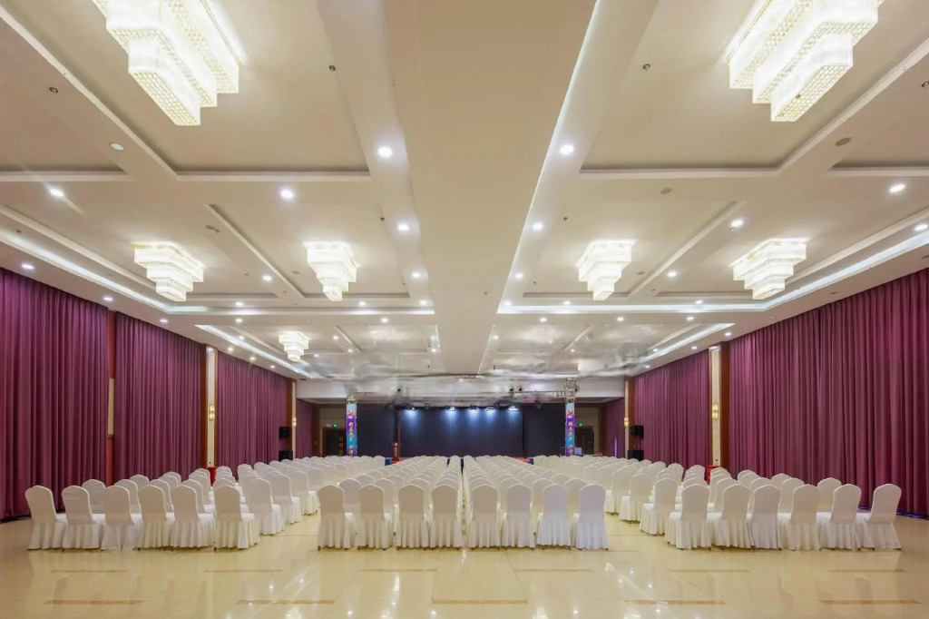 Dongying Lijin Madison Hotel