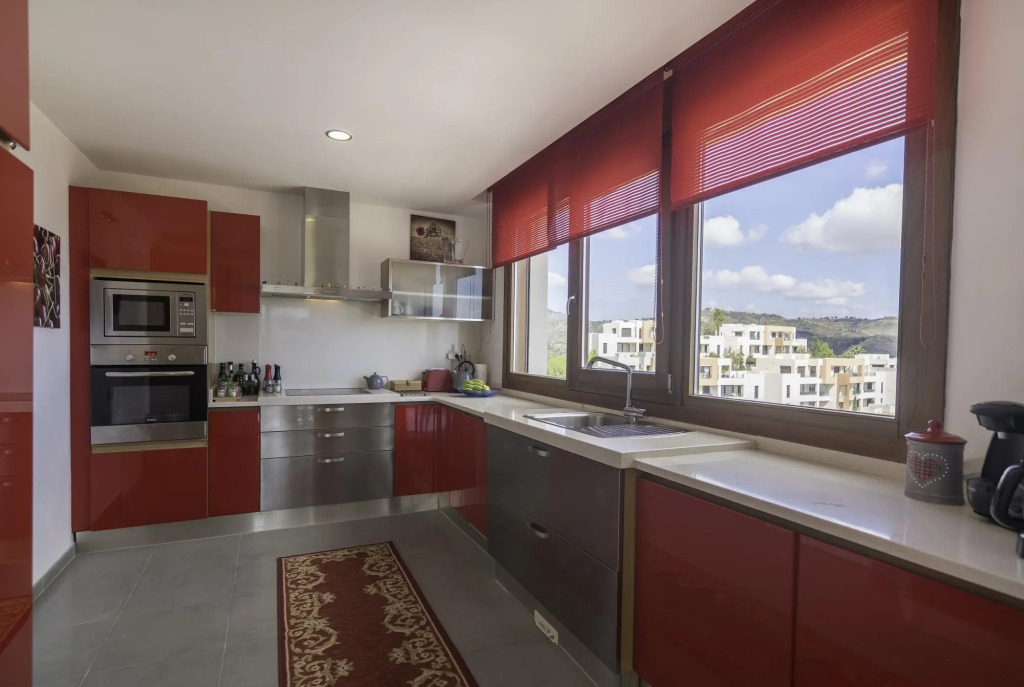 28039 - Great penthouse near beach