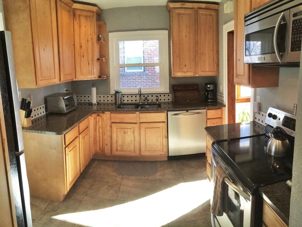 Downtown 5-Bedroom Home with a Hot Tub