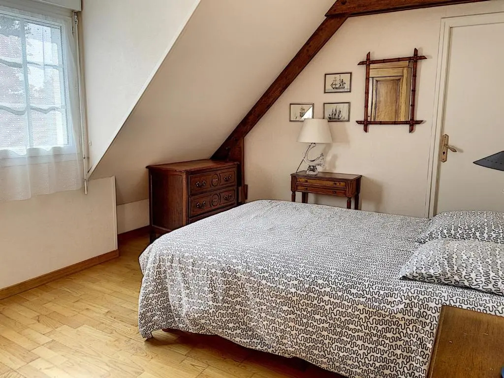 Villa 5 pièces avec jardin, à 400m de la plage et 600m des commerces, wifi et barbecue inclus - FR-1-361-20