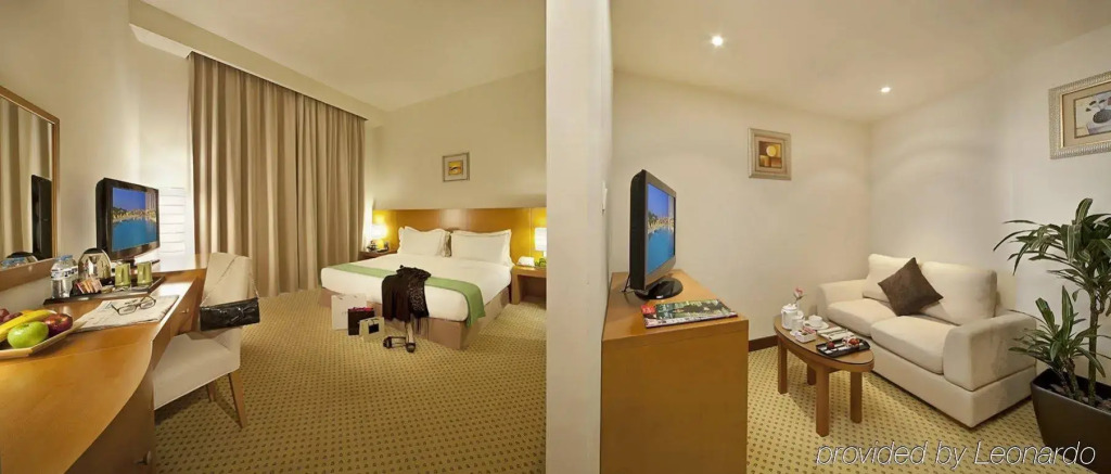 Premium Four Star Hotel by Blue Collection