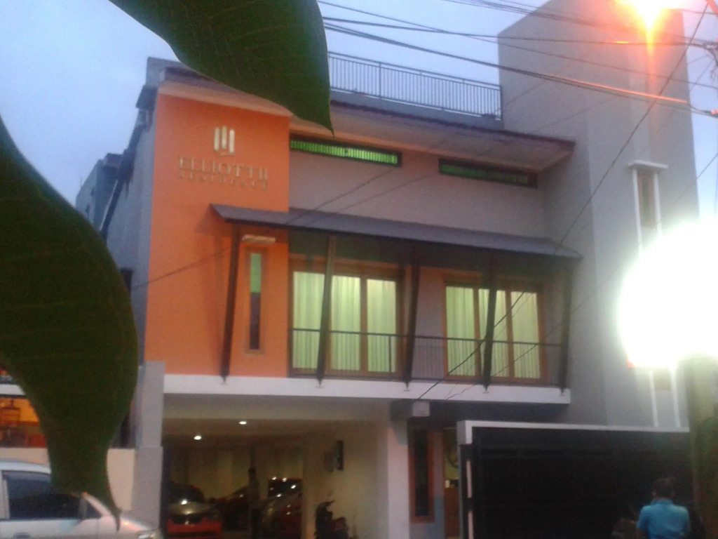 Elliottii Residence Cipete 2